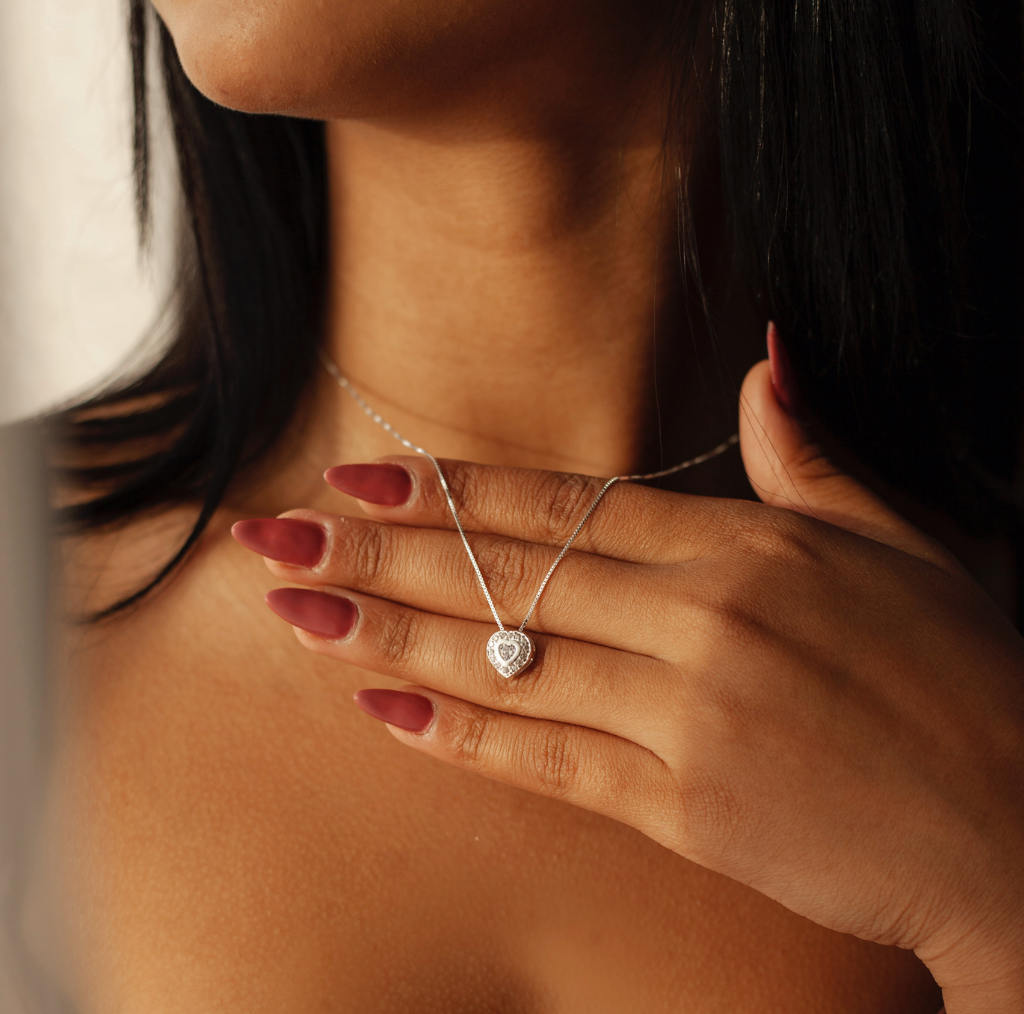 Gargantilha Coração Cravejado