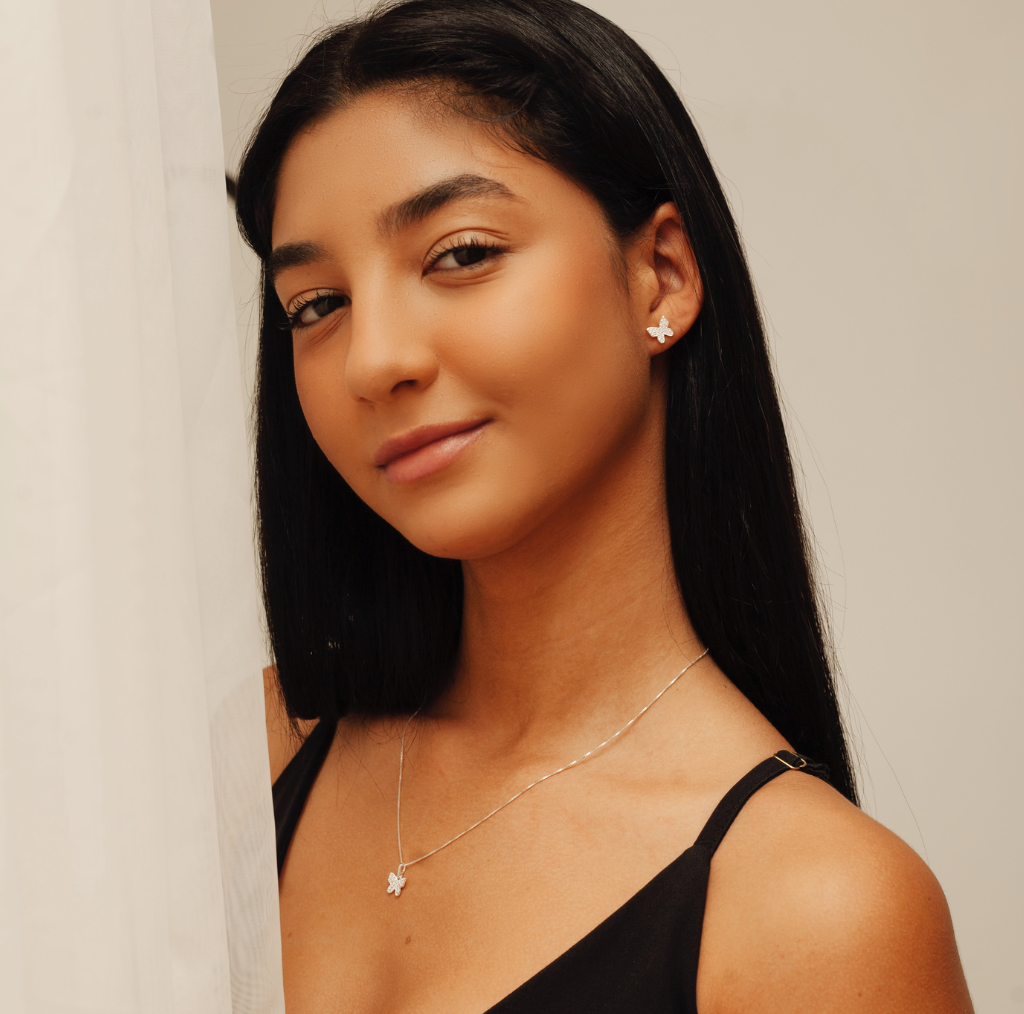 Conjunto Borboleta Cravejada