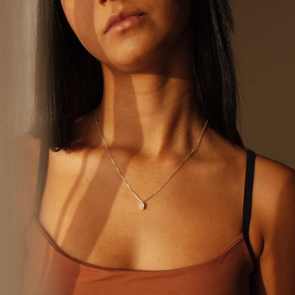 Colar Oval Cristal de Prata