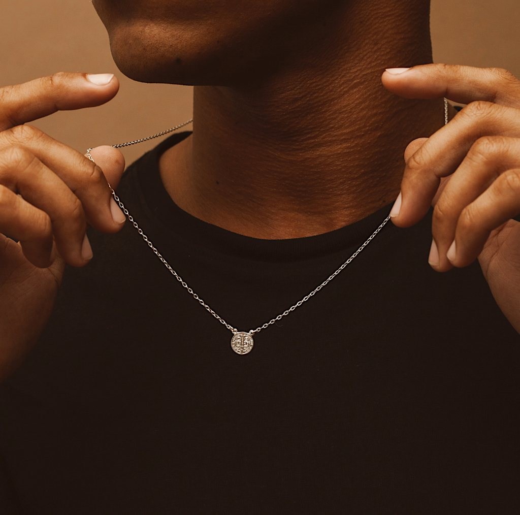 Escapulário São Bento