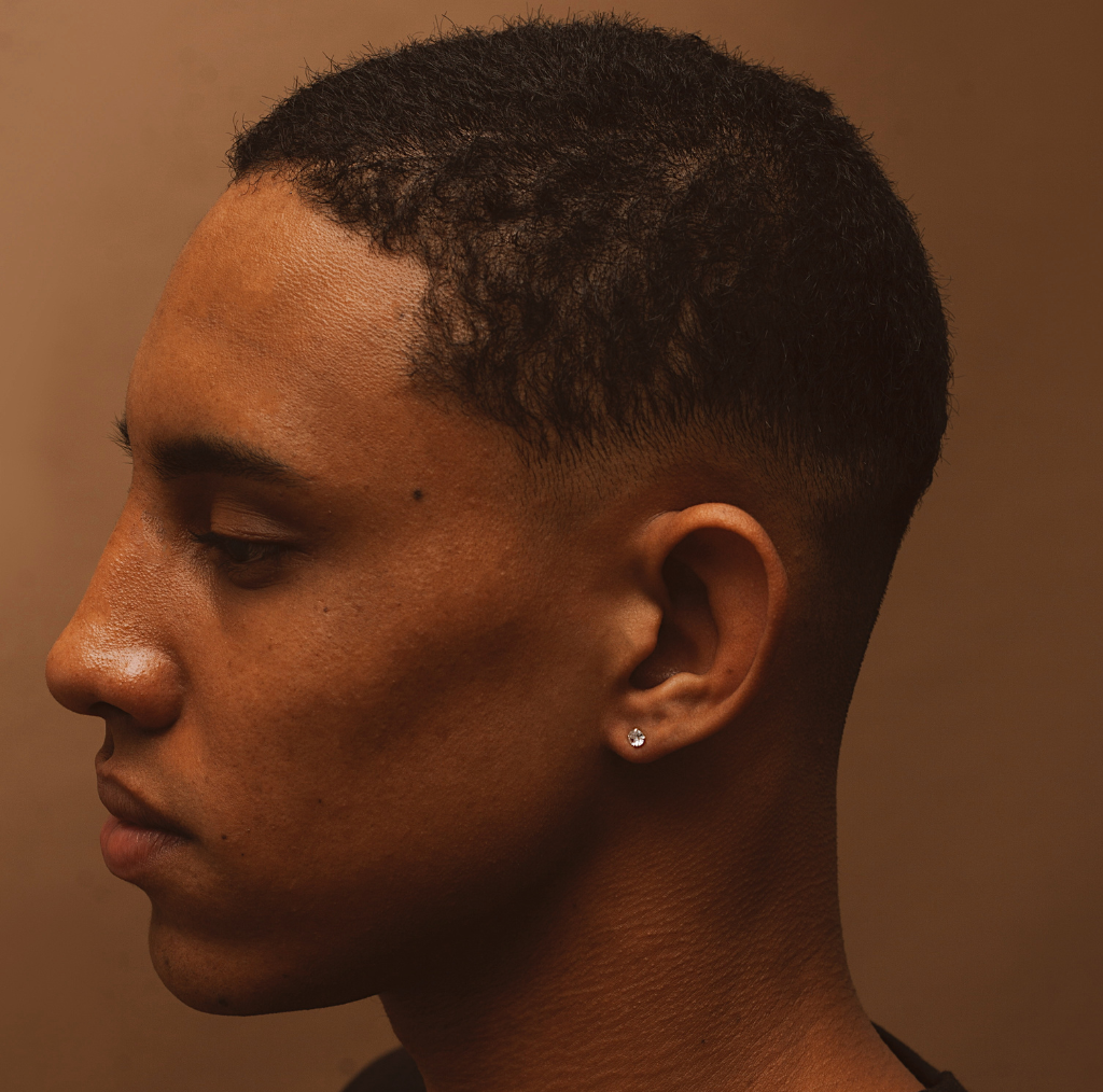 Brinco Brilhante 4mm