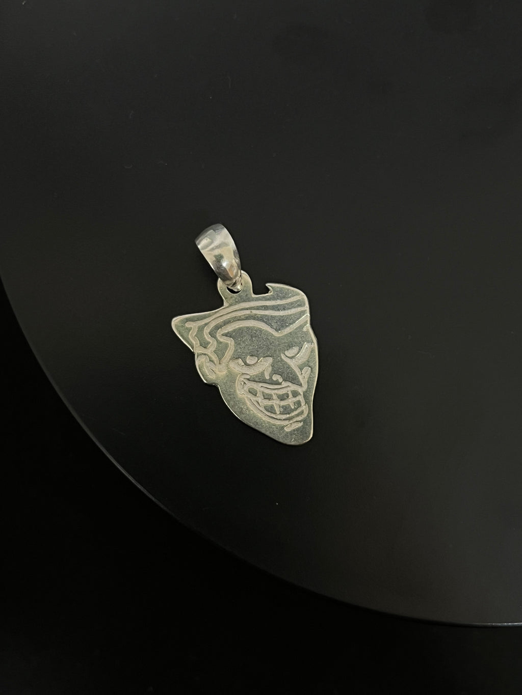 Pingente Coringa Médio