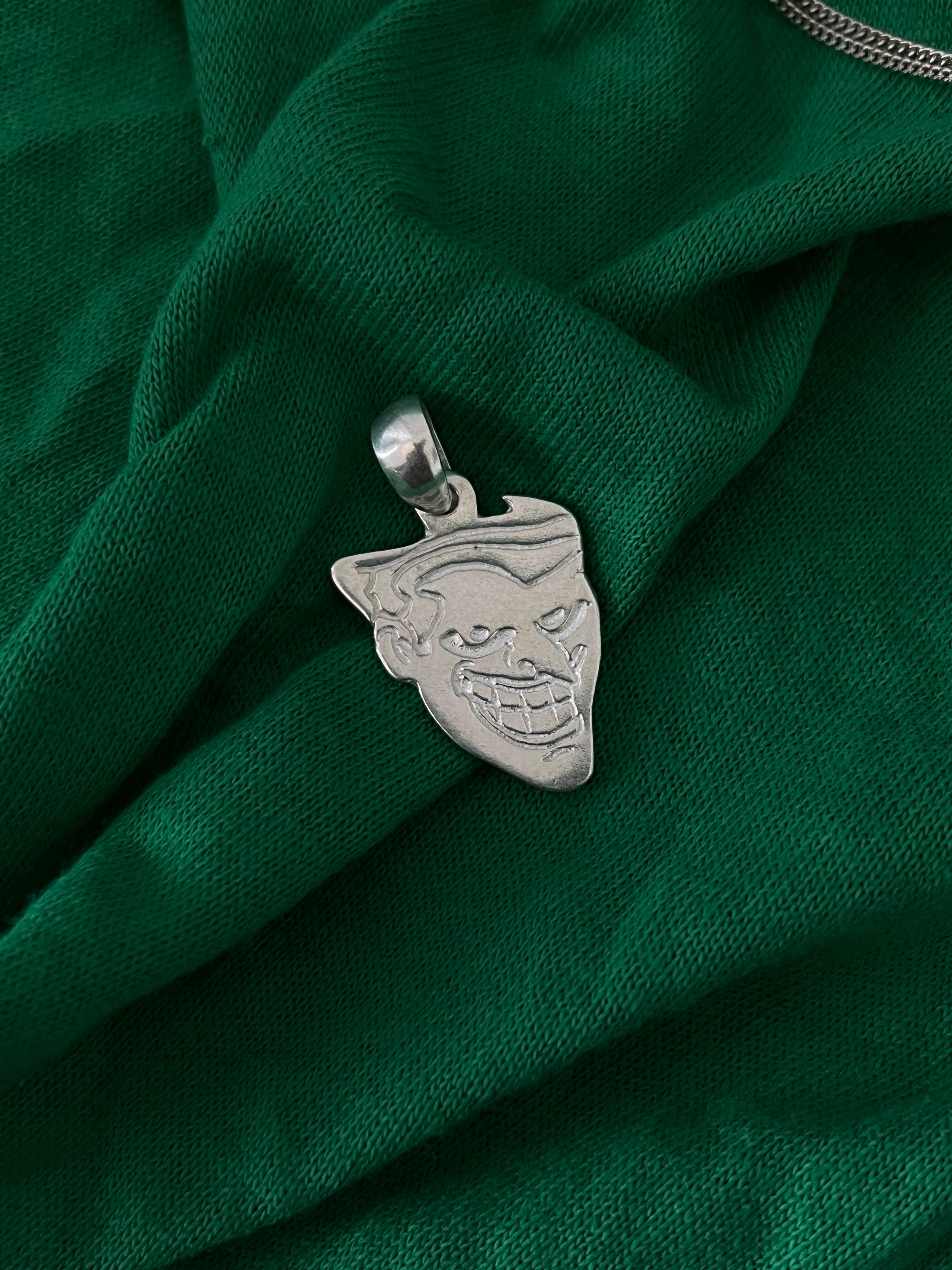 Pingente Coringa Médio